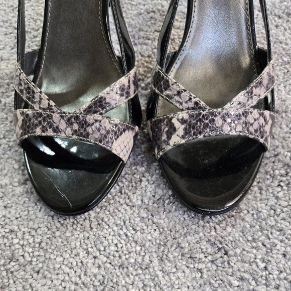 Franco Sarto Dallas Black Snakeskin Print Embossed Slingback Round Toe Heels - Picture 4 of 10
